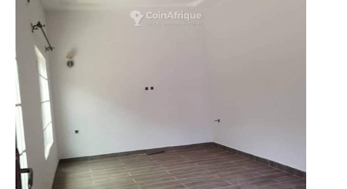 APPARTEMENT SANITAIRE A ZOUNDJA